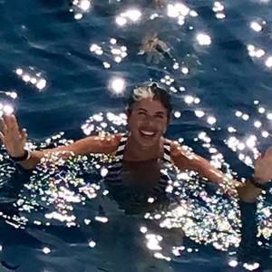 Meet your Posher, Harley